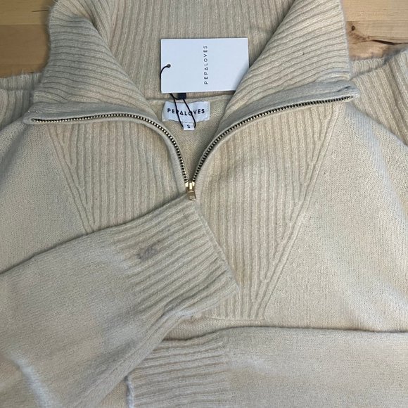 Pepaloves zip neck sweater - Picture 6 of 7
